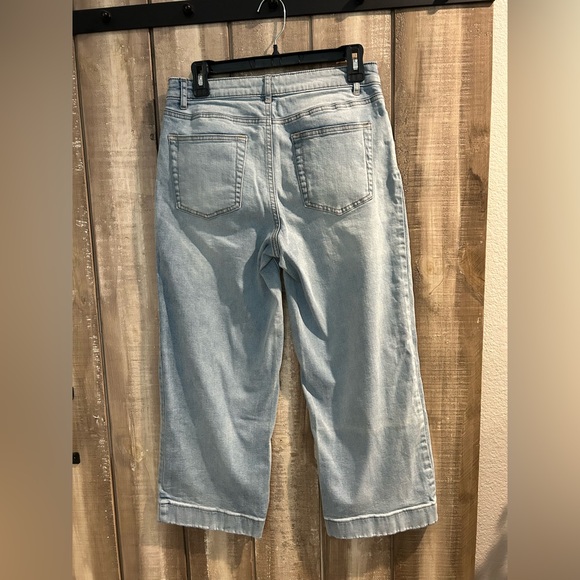 Garnet Hill Wide Leg, High Waist Jeans, Size 28. - Picture 9 of 9